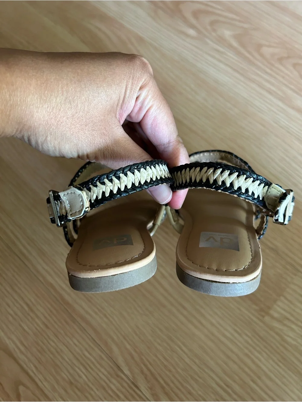 NEW DV by Dolce Vita Chika Black Sandals Youth 13